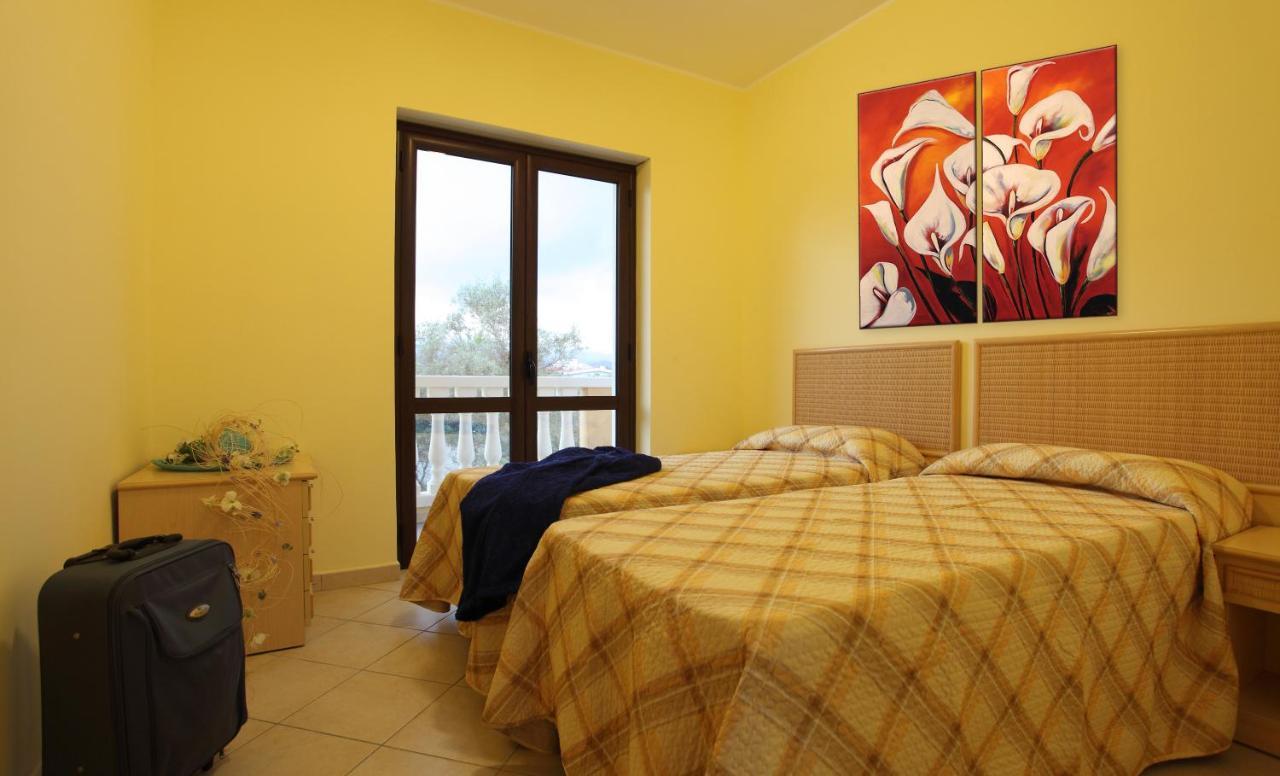 Don Antonio Residence Sellia Marina Esterno foto
